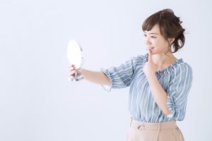 今からでも遅くない大人の矯正。気になる期間と生活の変化