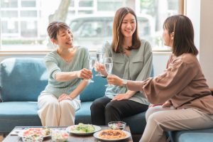矯正中でも外食を楽しむ！食べやすいメニューと注意ポイント